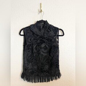 Monique Lhuillier top black lace goth fairy boho Blouse in black. XS. NWT
